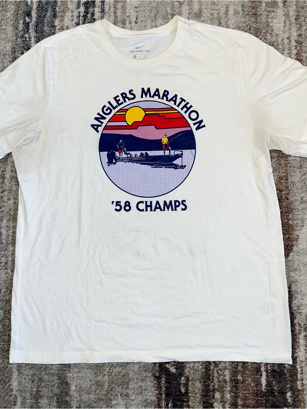 NIKE SB Anglers Marathon ‘58 Campions The Nike Tee T-Shirt - Picture 4 of 9